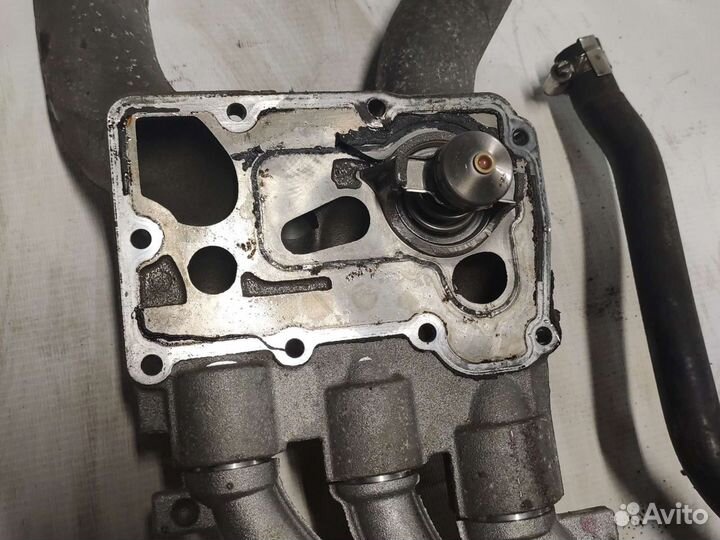 Корпус термостата Порше Каен 955