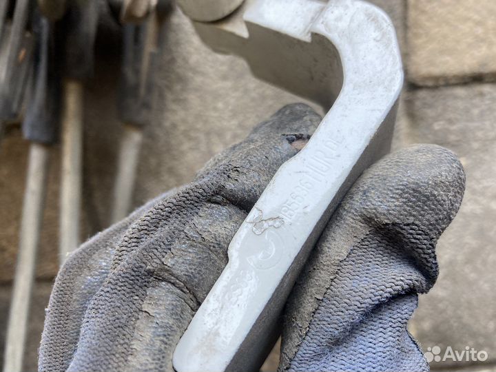 Петля двери П Зд Нж BMW 5 F 10 41527259598