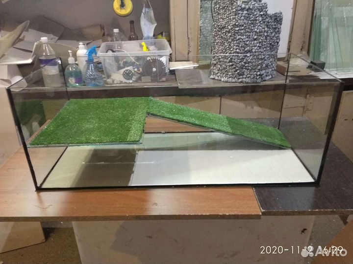 Продам новый черепашник