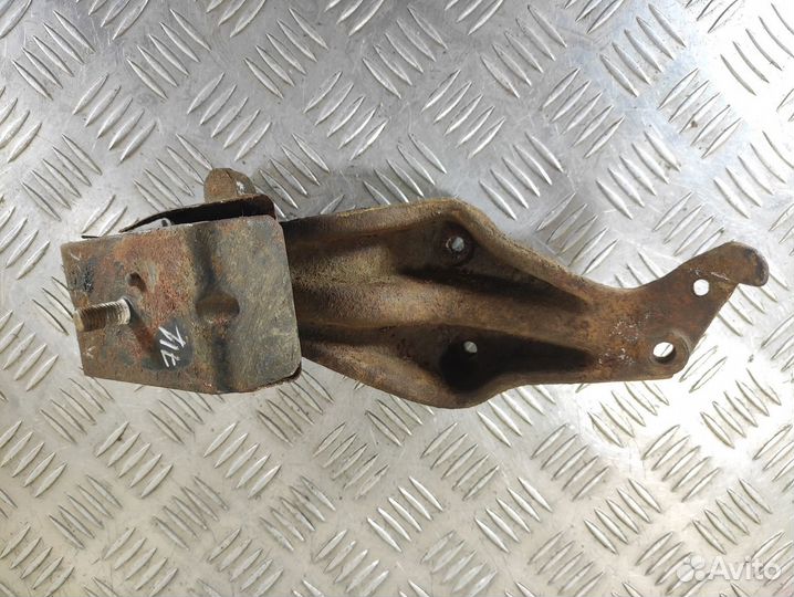 Опора двигателя левая Daihatsu Atrai 7