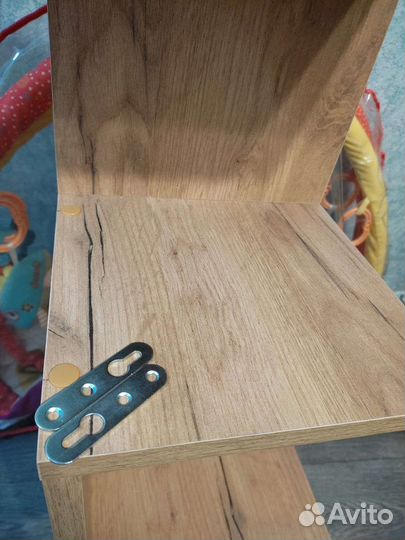 Полка угловая