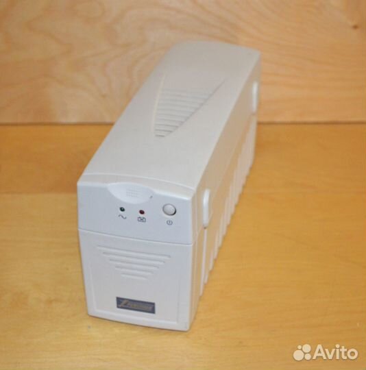 Два ибп, надёжных исправных: APC и PCM