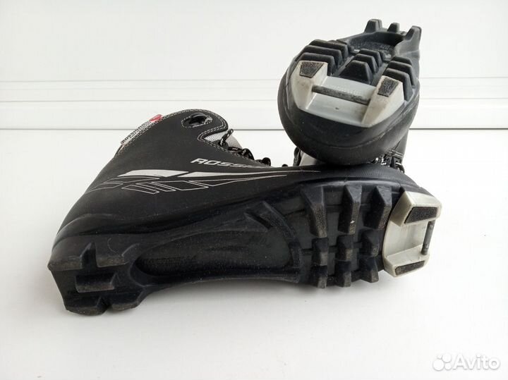 Лыжные ботинки 37 размер, по стельке 23,5 см