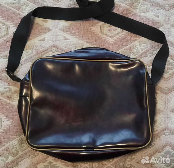 Сумка зелёная бордовая