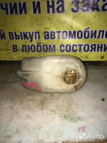 Бачок расширительный Mitsubishi Galant