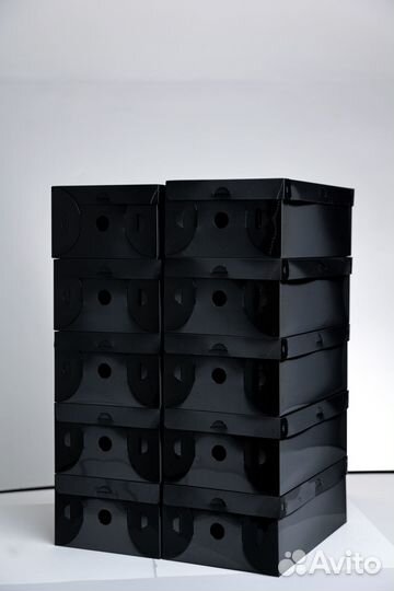 Коробки для хранения вещей