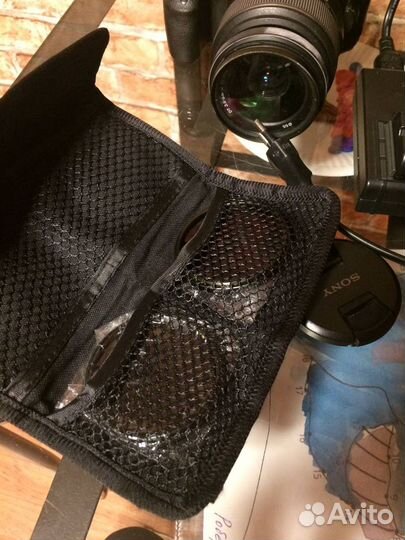 Sony Alpha SLT-A65V + 2 линзы + щеточка
