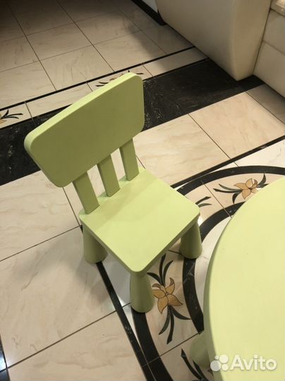 Стол детский mammut Икеа с 3 стульями