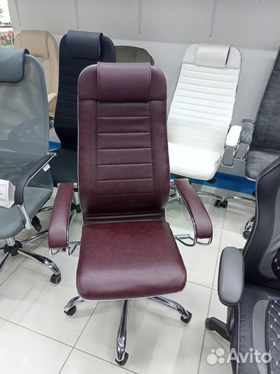 Кресло Метта 29 кожа (перфорир) бордо