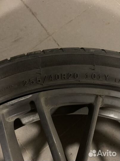 Комплект дисков с резиной r20