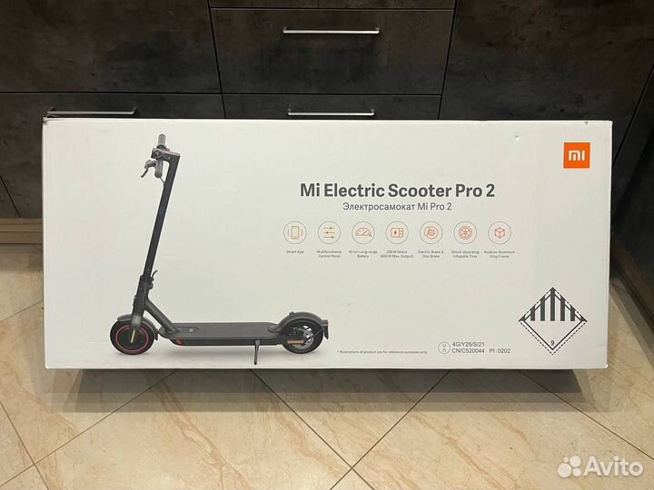Электросамокат Xiaomi Mi Electric Scooter Pro 2