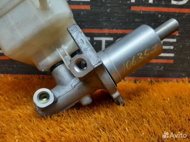 Главный тормозной цилиндр Bmw 7-Series F01 N63B44