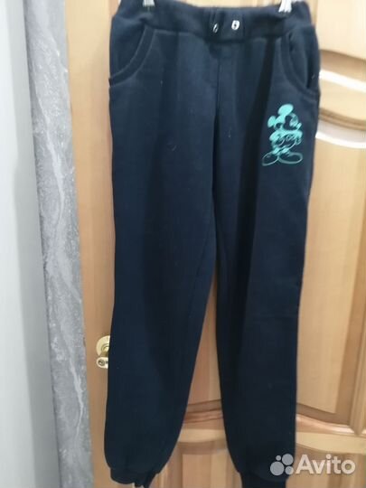 Спортивный костюм женский