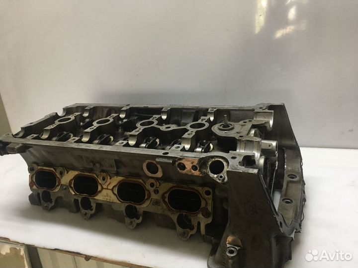 Головка блока Audi A8 D3 4.2 BVJ правая
