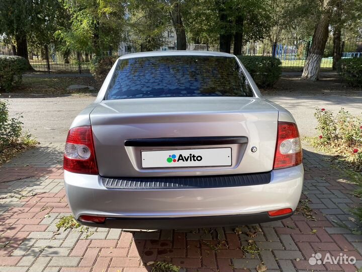 LADA Priora 1.6 МТ, 2011, 190 000 км