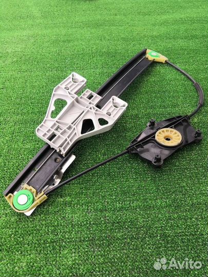 Стеклоподъемник задний правый Audi A4 B8 1.8 CJE