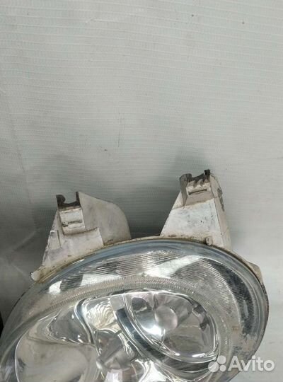 Фара противотуманная Peugeot 206