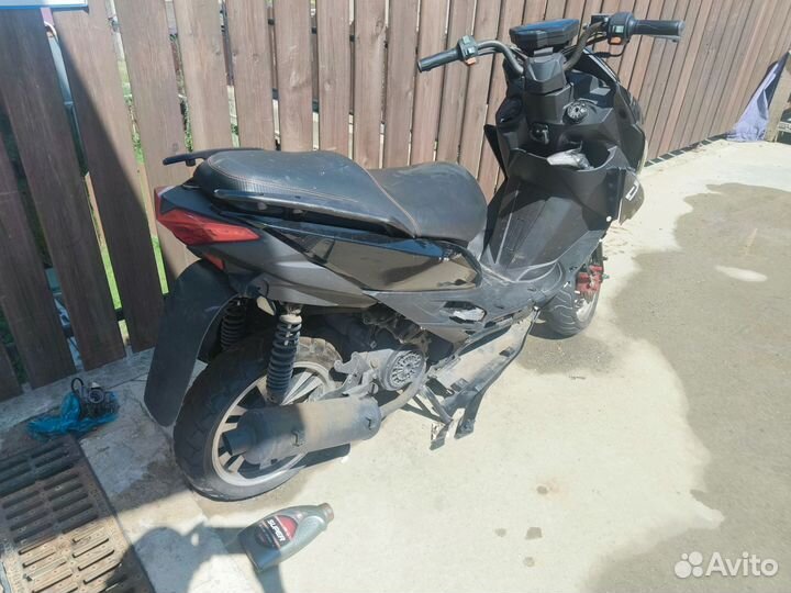 Скутер ARC 125