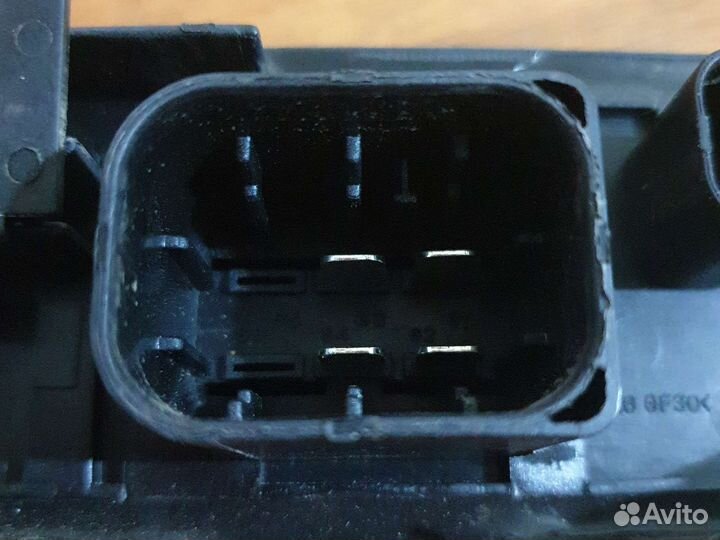 Реле свечей накала 0242282 на Mercedes-Benz