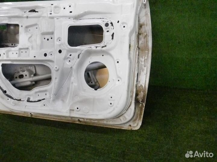 Дверь передняя левая Hyundai Solaris