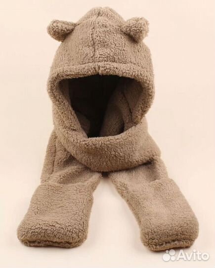 Шапка с ушками медведя