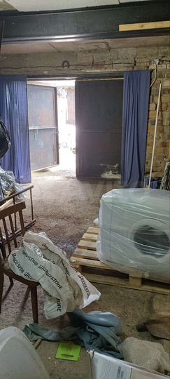 Гараж, > 30 м²