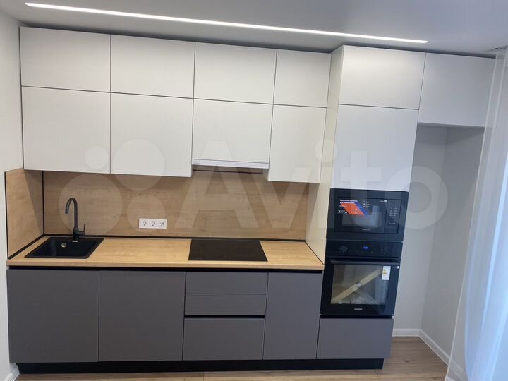 3-к. квартира, 85,4 м², 8/16 эт.