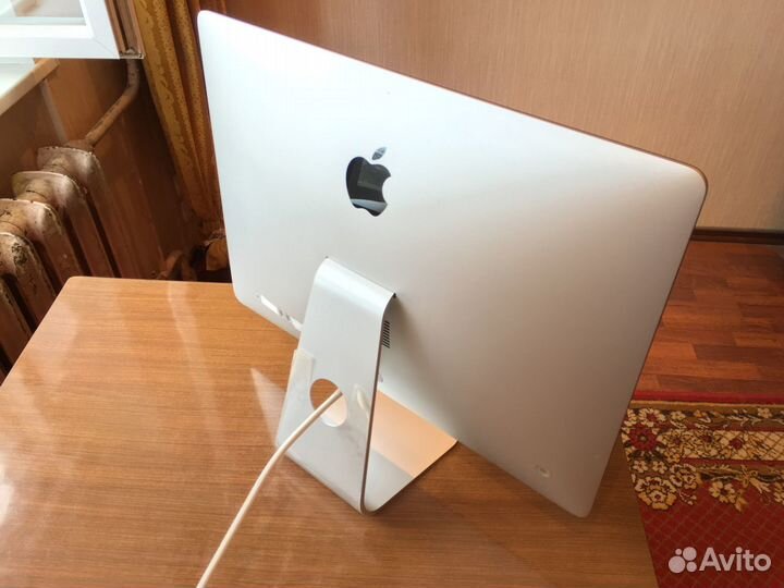 Apple iMac 21.5