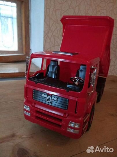 Модель грузовика 