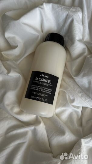 Davines OI, nounou, love, momo