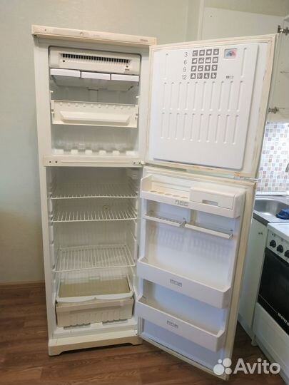 Холодильник Stinol -110L No Frost