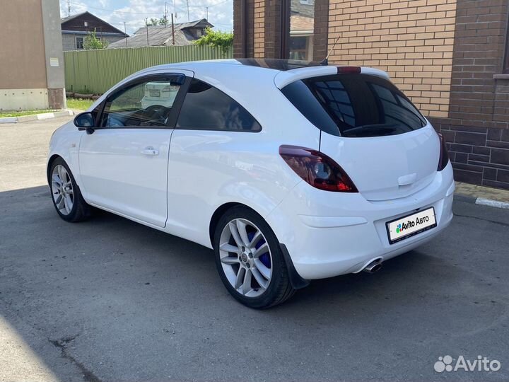 Opel Corsa 1.4 AT, 2011, 122 000 км