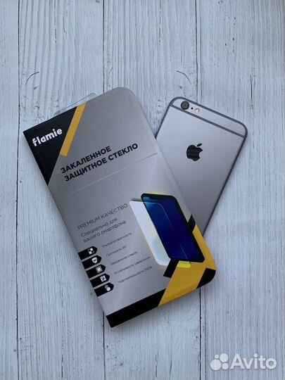 Защитное стекло на iPhone X/XS