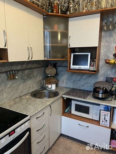 Кухонный гарнитур угловой бу