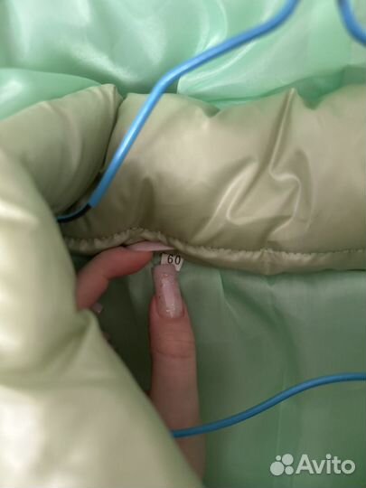 Пуховик женский весенний