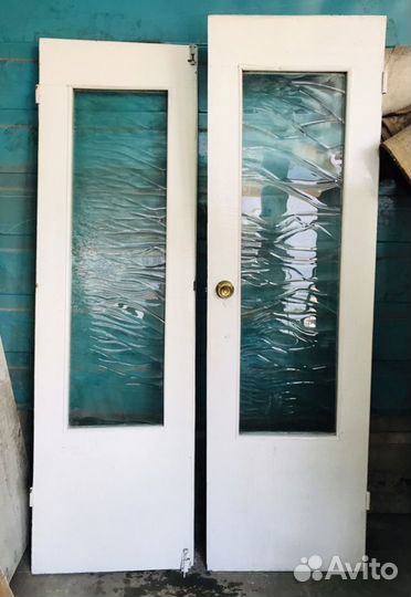 Комплект дверей межкомнатных 5 шт,б/у