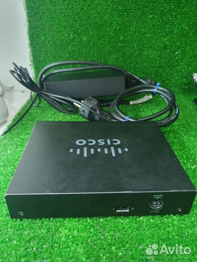Коммутатор Cisco SF110D-08HP t4188