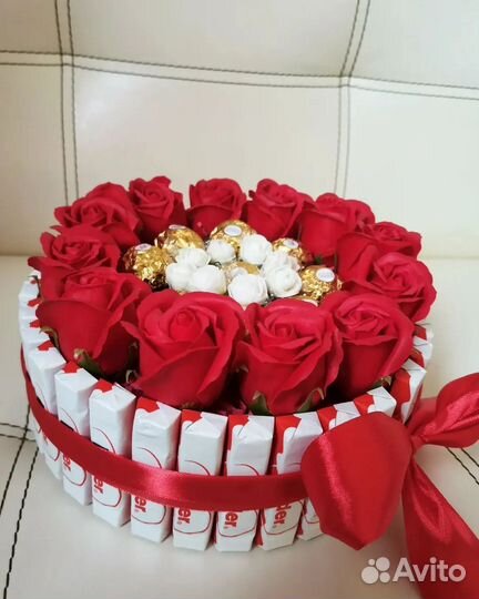 Букет из киндеров