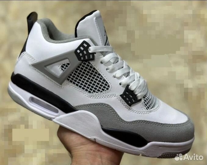 Кроссовки Nike Air Jordan 4