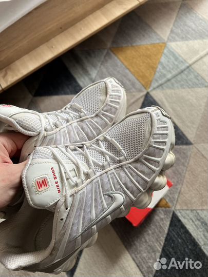 Кроссовки nike shox