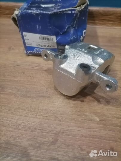 Суппорт тормозной, задний, правый на Кайрон