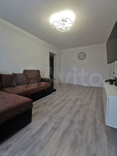 2-к. квартира, 51 м², 5/5 эт.