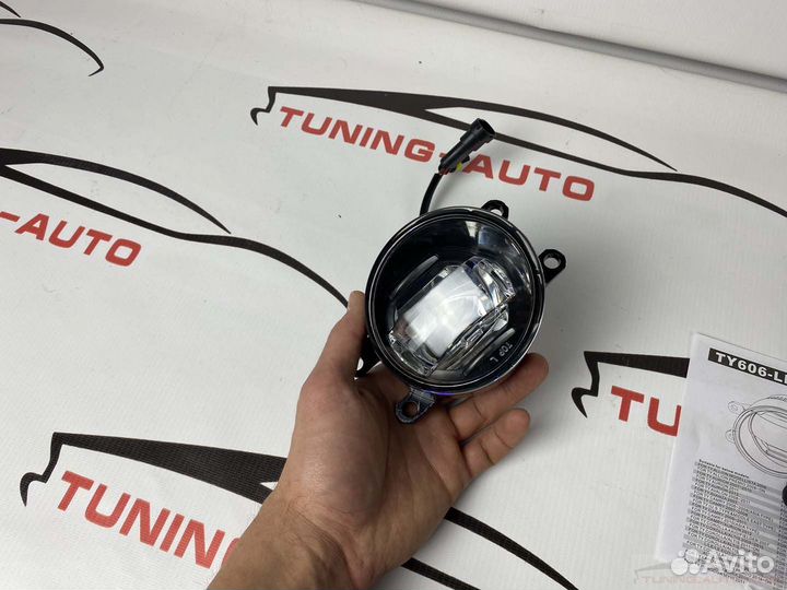 Противотуманные фары Toyota Lexus 2 режима P9934