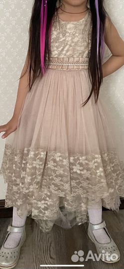 Нарядное платье для девочки 6-7 лет