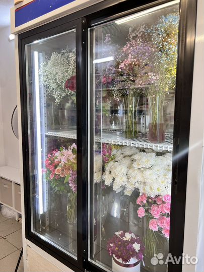 Магазин подарков, воздушных шаров и цветов