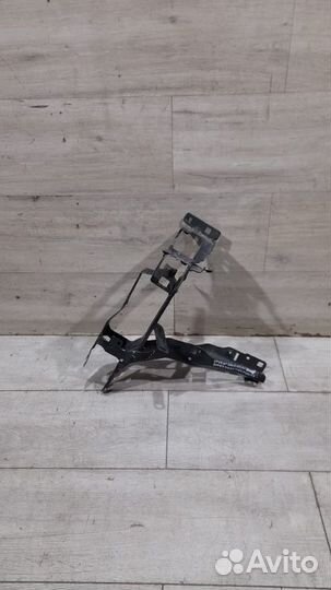 Суппорт фары правый Bmw X3 G01