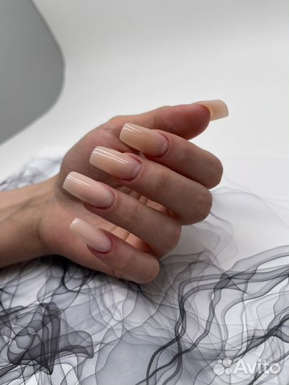 Мастер маникюра и педикюра