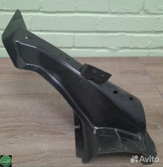 Усилитель крыла передний левый Land Rover