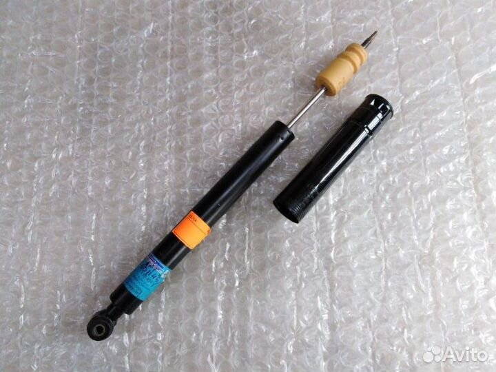 Амортизатор подвески передний Mercedes-Benz