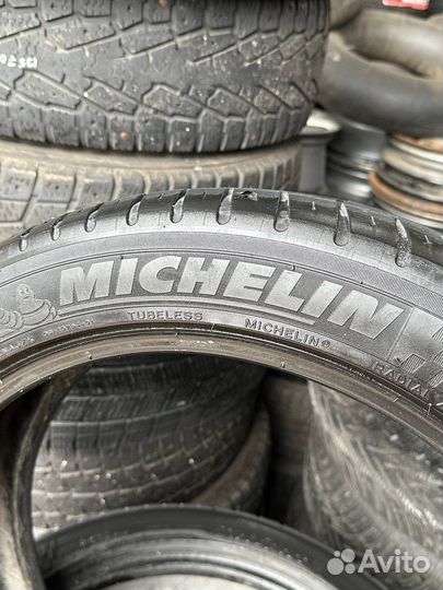 Michelin Pilot Sport 3 235/45 R18 98Y